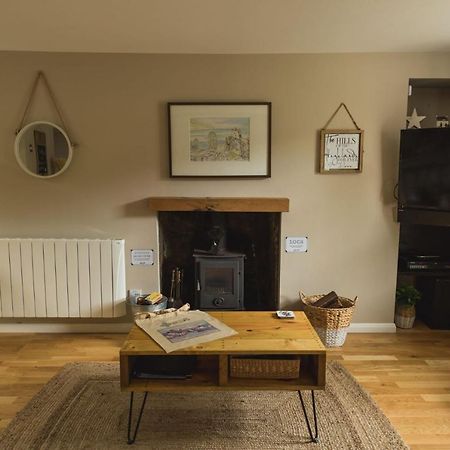 Crossroads Cottage Drumnadrochit Exterior photo